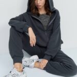 Спортивный костюм на молнии